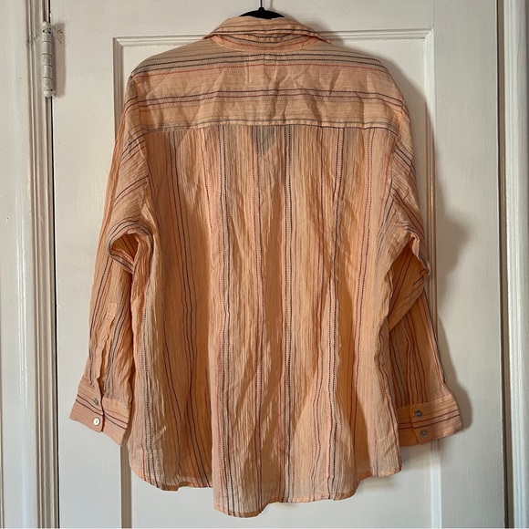 Chaser Crinkle Button Down Top - Picture 12 of 12